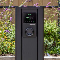 MaxiCharger AC Pillar LCD 3 Phase 4G 11kW/22kW - Image 3
