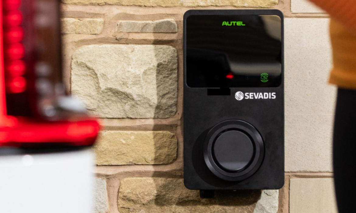 Sevadis-MaxiCharger-Blog-Post-Header (18)